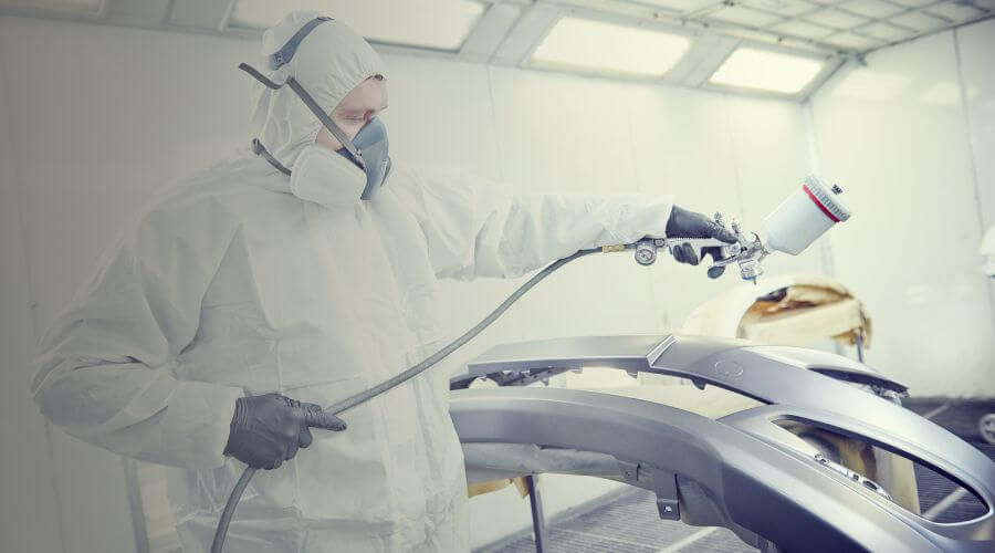 Why choose water damage restoration service for commercial flood cleanup in New York